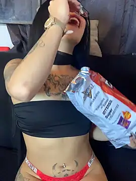 Dannii- online show from March 10, 1:21 am