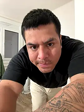 Snapshot of Pelotas2000 chatting on November 30, 6:01 pm Pelotas2000 online show from November 30, 6:01 pm