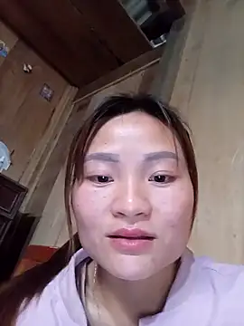 Lee-Thee online show from November 17, 9:26 am