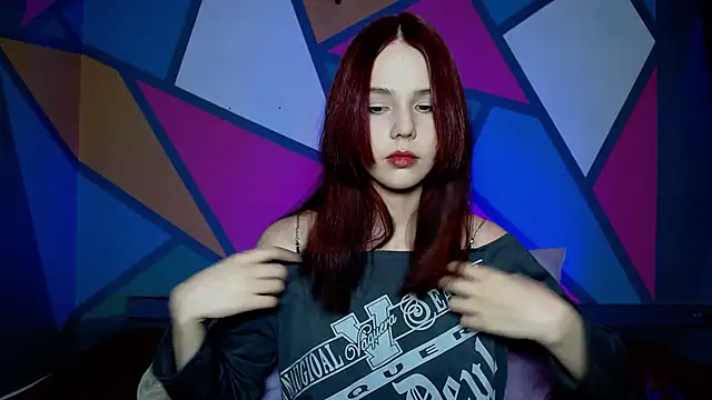 onessandra online show from December 23, 3:37 am