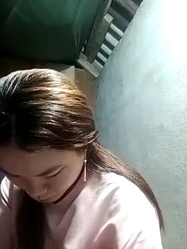 yu-zhen online show from March 26, 11:38 am