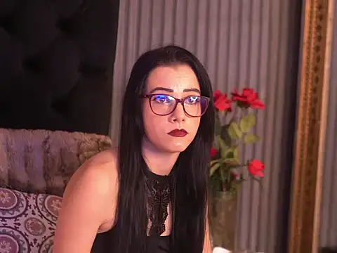 IvyCole online show from January 7, 7:49 pm