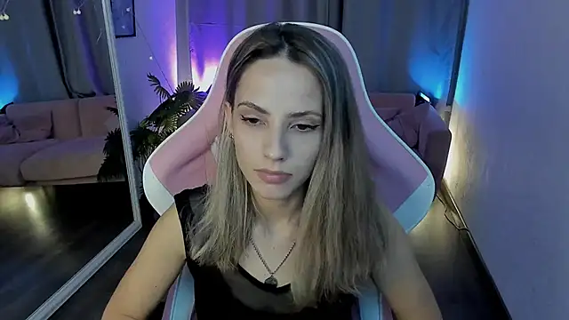 Snapshot of amelia_meili chatting on December 2, 12:54 pm amelia meili online show from December 2, 12:54 pm