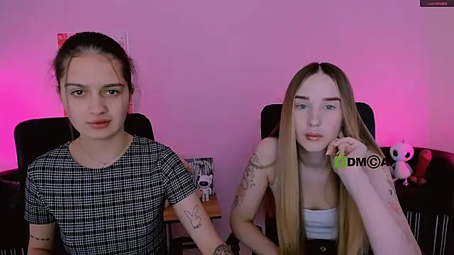 Snapshot of _kellykitten_ chatting on December 14, 9:36 am kellykitten online show from December 14, 9:36 am