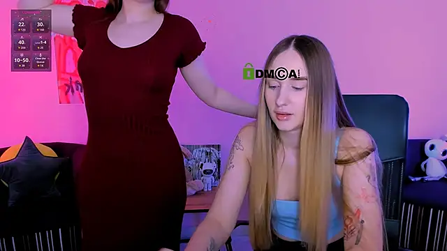 Snapshot of _kellykitten_ chatting on December 15, 4:00 pm kellykitten online show from December 15, 4:00 pm