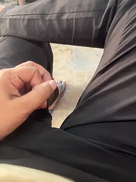 Snapshot of Jackrahul_69 chatting on December 1, 9:25 am Jackrahul 69 online show from December 1, 9:25 am