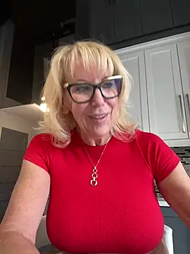 FitCougar online show from March 22, 8:15 pm