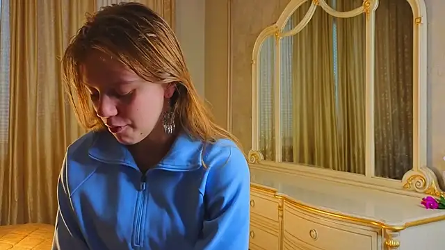 Snapshot of PeterSkaff chatting on November 30, 8:40 am PeterSkaff online show from November 30, 8:40 am