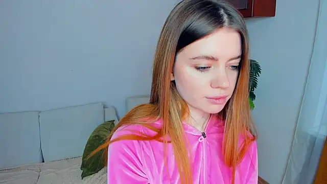 Snapshot of AngelesBenitz chatting on December 14, 7:47 am AngelesBenitz online show from December 14, 7:47 am