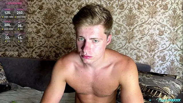 Maxhornyblondieman online show from July 2, 9:59 am