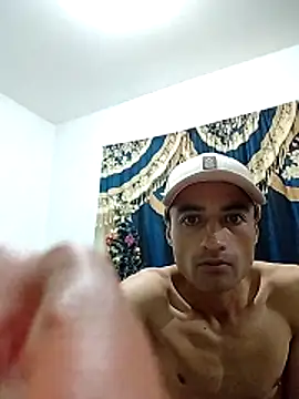 Snapshot of noah77_ chatting on November 30, 3:43 am noah77 online show from November 30, 3:43 am