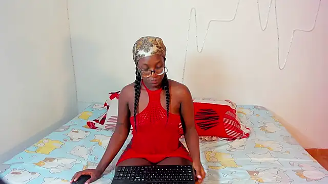 demonychloe online show from May 15, 1:29 pm