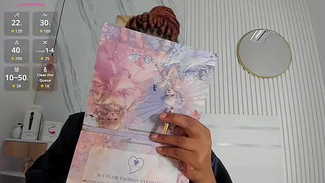 Afro Luna online show from December 17, 11:38 am