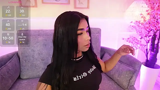 MeganLowell online show from March 9, 7:40 pm