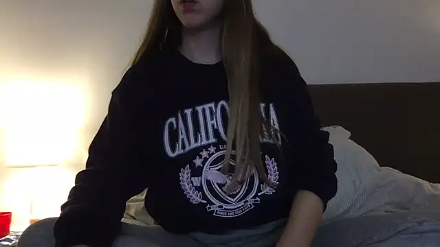 Martimartinaxx online show from March 25, 8:59 pm