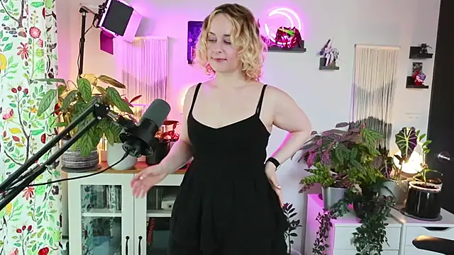 xzoeyryanx online show from July 20, 4:31 pm