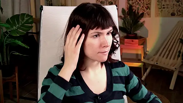 Snapshot of RickiOwens chatting on December 15, 6:39 am RickiOwens online show from December 15, 6:39 am