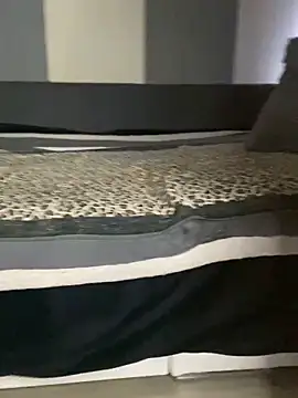 joliie coquiine online show from February 13, 10:11 am