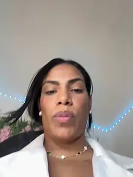 ArielleMillerr- online show from March 6, 7:54 pm