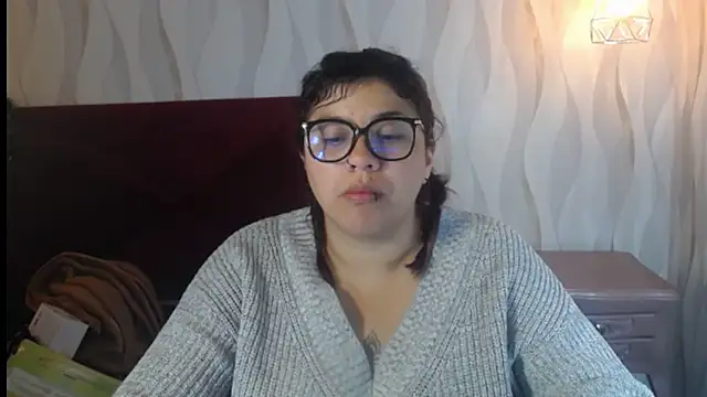 Snapshot of danna_garza chatting on December 14, 4:40 am danna garza online show from December 14, 4:40 am