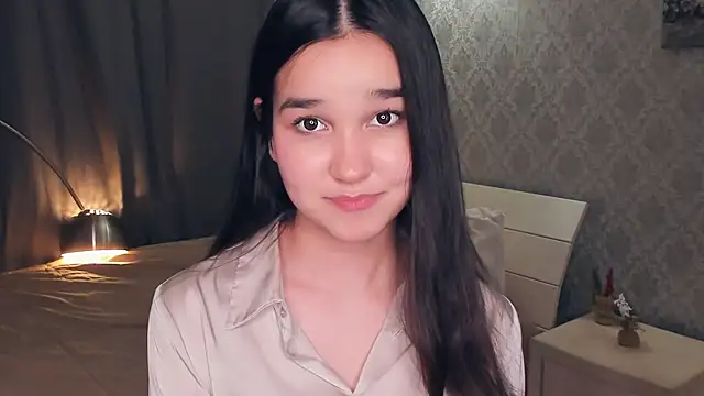 Snapshot of MeliaMelchiori chatting on December 4, 9:12 pm MeliaMelchiori online show from December 4, 9:12 pm