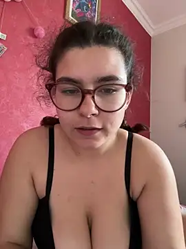 Snapshot of missseduction24 chatting on March 5, 7:59 am missseduction24 online show from March 5, 7:59 am