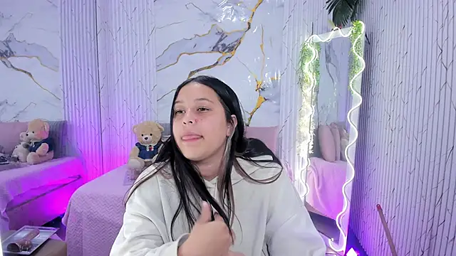 Canndyy tay1 online show from June 13, 11:57 pm