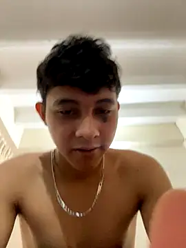 Snapshot of Juanchobet123 chatting on November 18, 4:00 pm Juanchobet123 online show from November 18, 4:00 pm