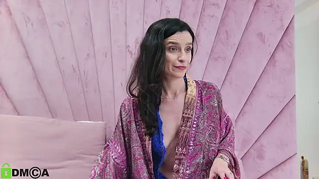 AnnaHarperX online show from January 8, 7:03 pm