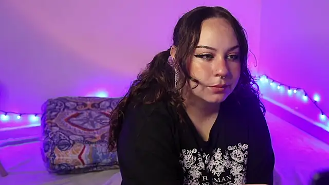 Snapshot of kathleenCosmicVice chatting on December 16, 9:31 pm kathleenCosmicVice online show from December 16, 9:31 pm