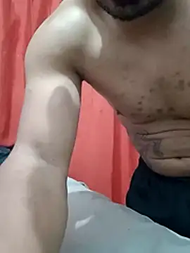 Claudioxavier2 online show from July 26, 5:37 am