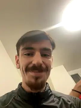 Snapshot of DuoDesir1 chatting on November 29, 8:23 pm DuoDesir1 online show from November 29, 8:23 pm