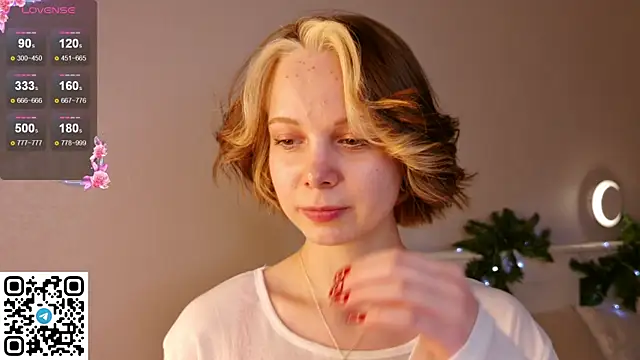 UmbraVelour online show from January 16, 2:10 pm