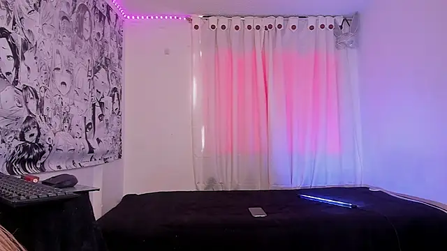 Snapshot of daniii_mua chatting on April 18, 7:40 pm daniii mua online show from April 18, 7:40 pm
