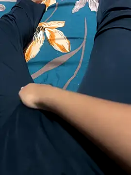 Snapshot of cutestpearl chatting on November 19, 6:13 am cutestpearl online show from November 19, 6:13 am