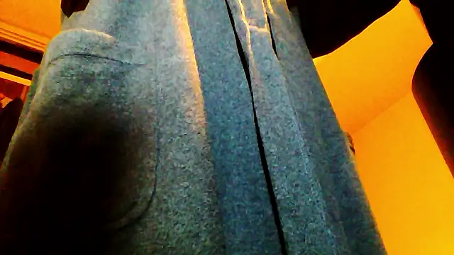 Snapshot of leancock1234 chatting on January 12, 11:15 am leancock1234 online show from January 12, 11:15 am