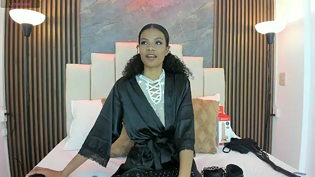 Snapshot of catiusca_reyes_03 chatting on November 28, 1:36 pm catiusca reyes 03 online show from November 28, 1:36 pm