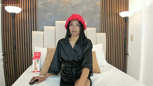 Snapshot of catiusca_reyes_03 chatting on November 29, 1:47 pm catiusca reyes 03 online show from November 29, 1:47 pm