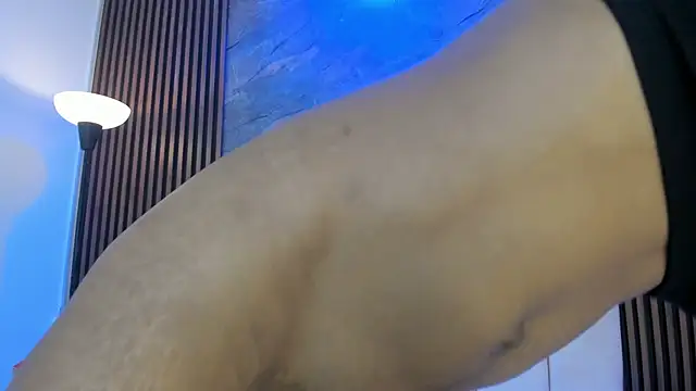 Snapshot of catiusca_reyes_03 chatting on December 13, 7:53 pm catiusca reyes 03 online show from December 13, 7:53 pm