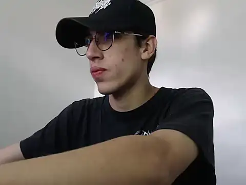 Dio  morningstar online show from November 18, 4:33 pm