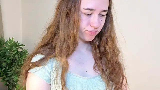 Snapshot of SudieNatera chatting on November 26, 5:19 am SudieNatera online show from November 26, 5:19 am