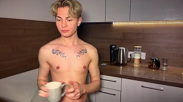 Snapshot of Even_Vrot chatting on March 24, 9:36 am Even Vrot online show from March 24, 9:36 am