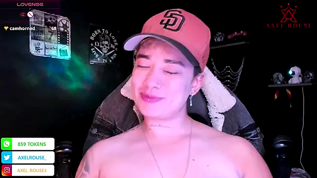 Snapshot of AxelRouse3 chatting on November 20, 3:07 am AxelRouse3 online show from November 20, 3:07 am