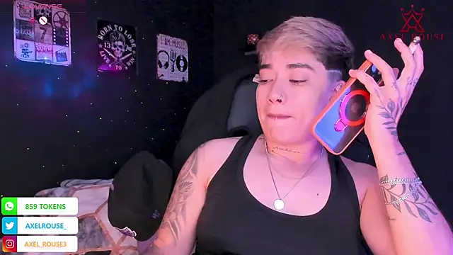 Snapshot of AxelRouse3 chatting on November 28, 10:01 pm AxelRouse3 online show from November 28, 10:01 pm