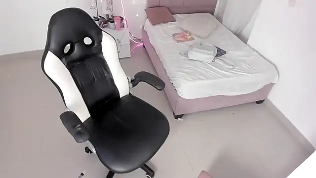 Luna lexy04 online show from July 8, 1:54 am