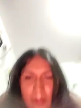 Vivianna  colombia online show from February 17, 3:14 am