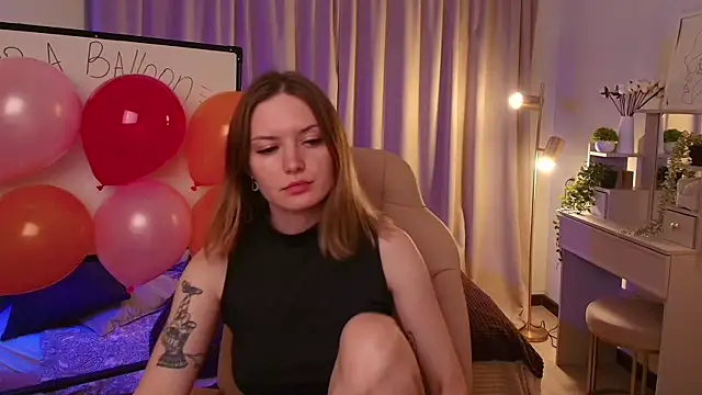 Ursula Andres online show from June 25, 1:16 am