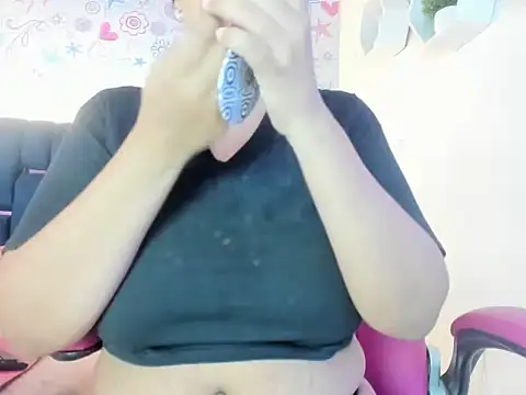 Snapshot of ISA_RIVAS chatting on November 30, 12:31 pm ISA RIVAS online show from November 30, 12:31 pm