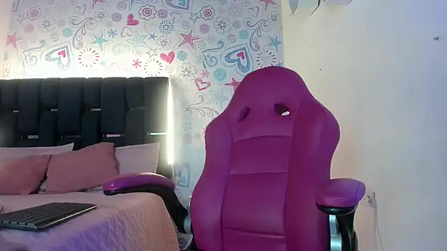 Snapshot of ISA_RIVAS chatting on December 5, 12:03 pm ISA RIVAS online show from December 5, 12:03 pm