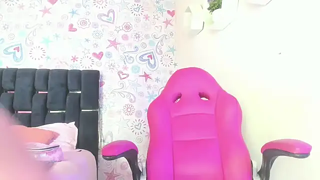 Snapshot of ISA_RIVAS chatting on December 14, 12:32 pm ISA RIVAS online show from December 14, 12:32 pm